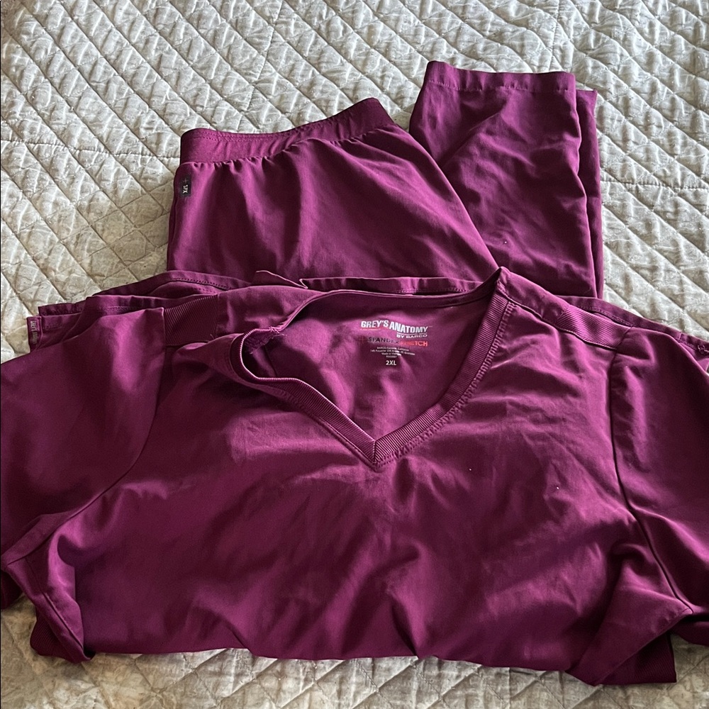 Greys Anatomy Scrub set!
